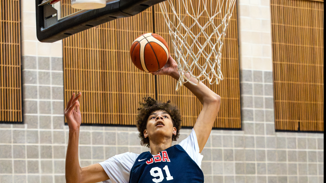 Five-star 7-footer Dylan Betts to visit UNC